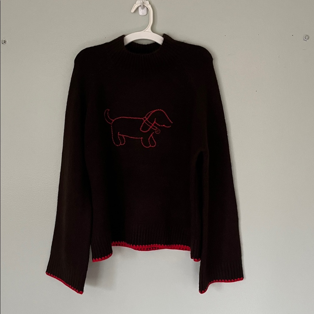 FLAT WHITE MOCK-NECK EMBROIDERED DOG SWEATER - Picture 6 of 11